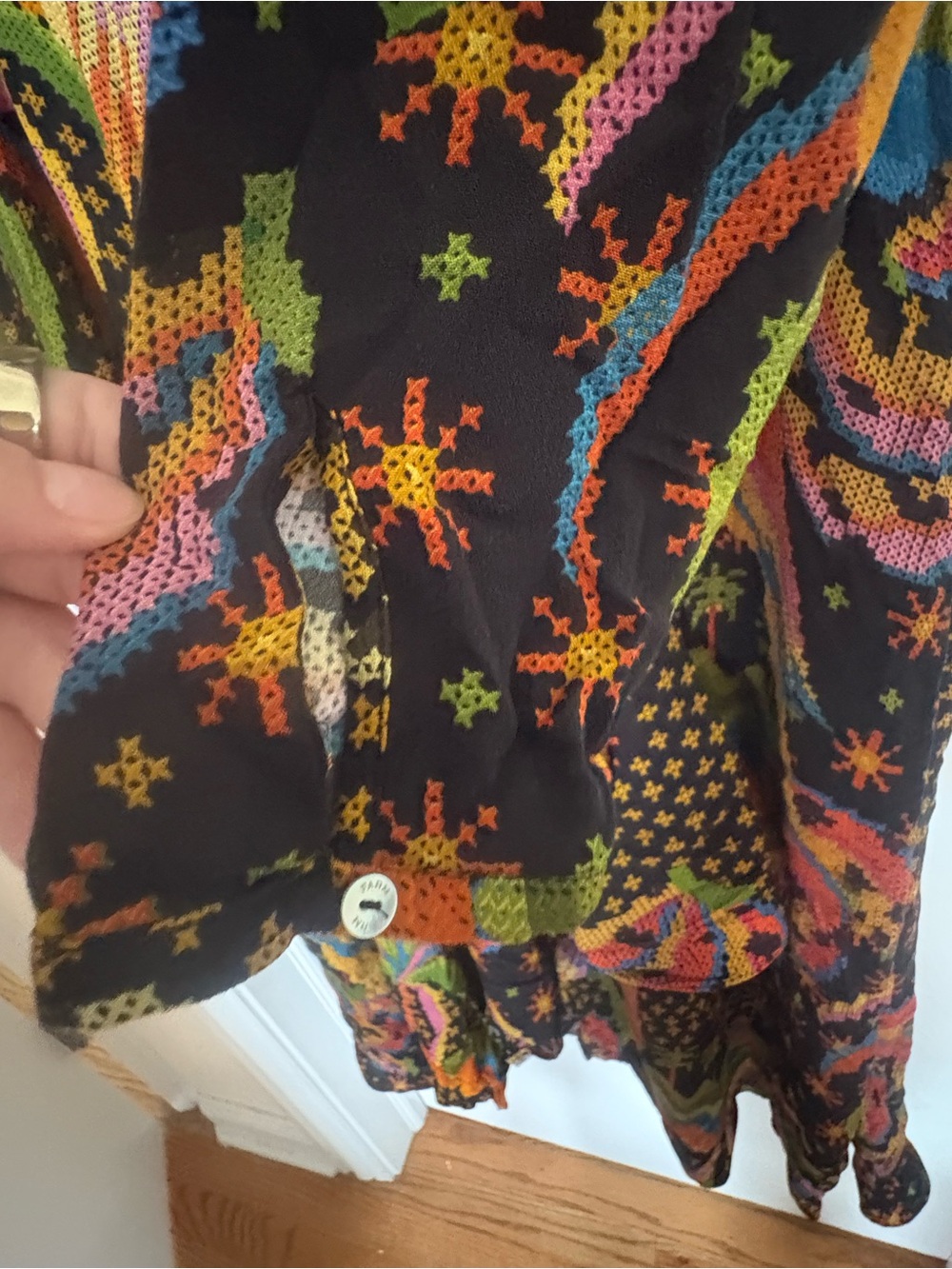 FARM Rio Black Macaw Island Abstract Midi Dress size Large NWT - Picture 9 of 12